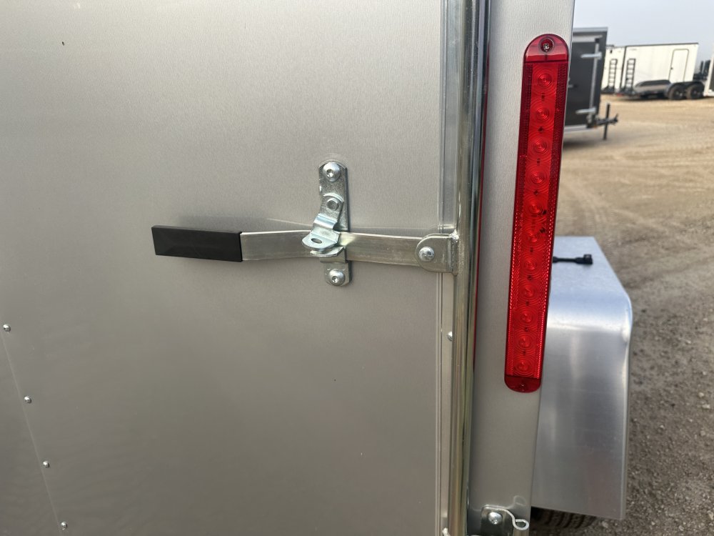 2026 Cross Trailers 5X8 Beta Cargo / Enclosed Trailer