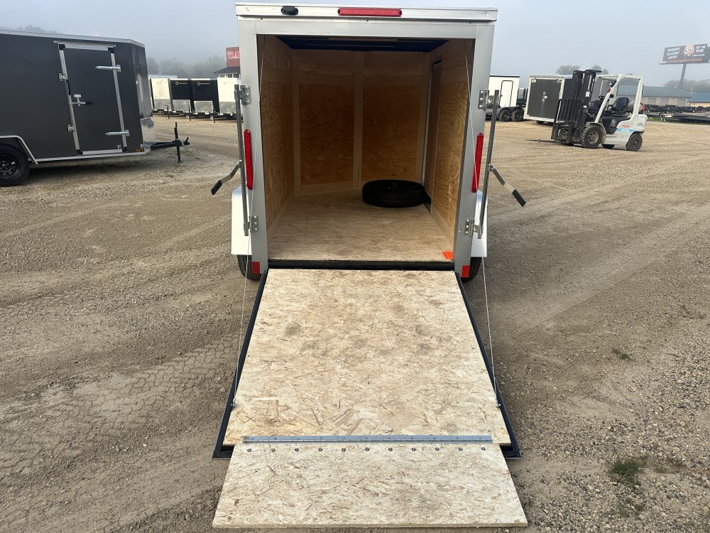 2026 Cross Trailers 5X8 Beta Cargo / Enclosed Trailer