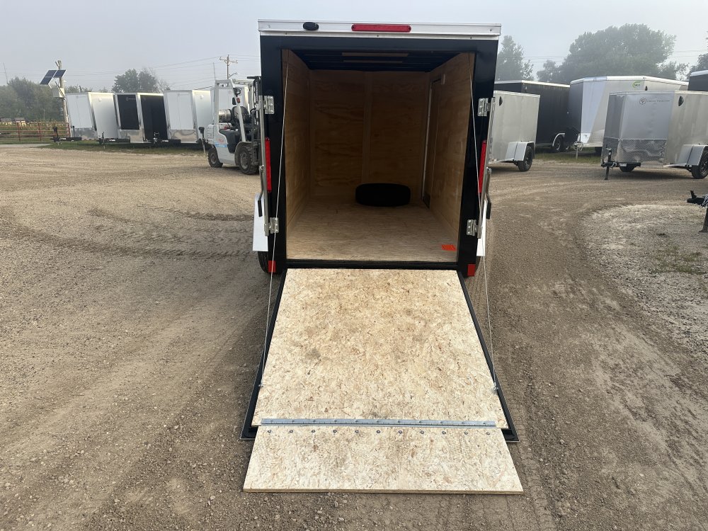 2026 Cross Trailers 5X10 Beta Cargo / Enclosed Trailer