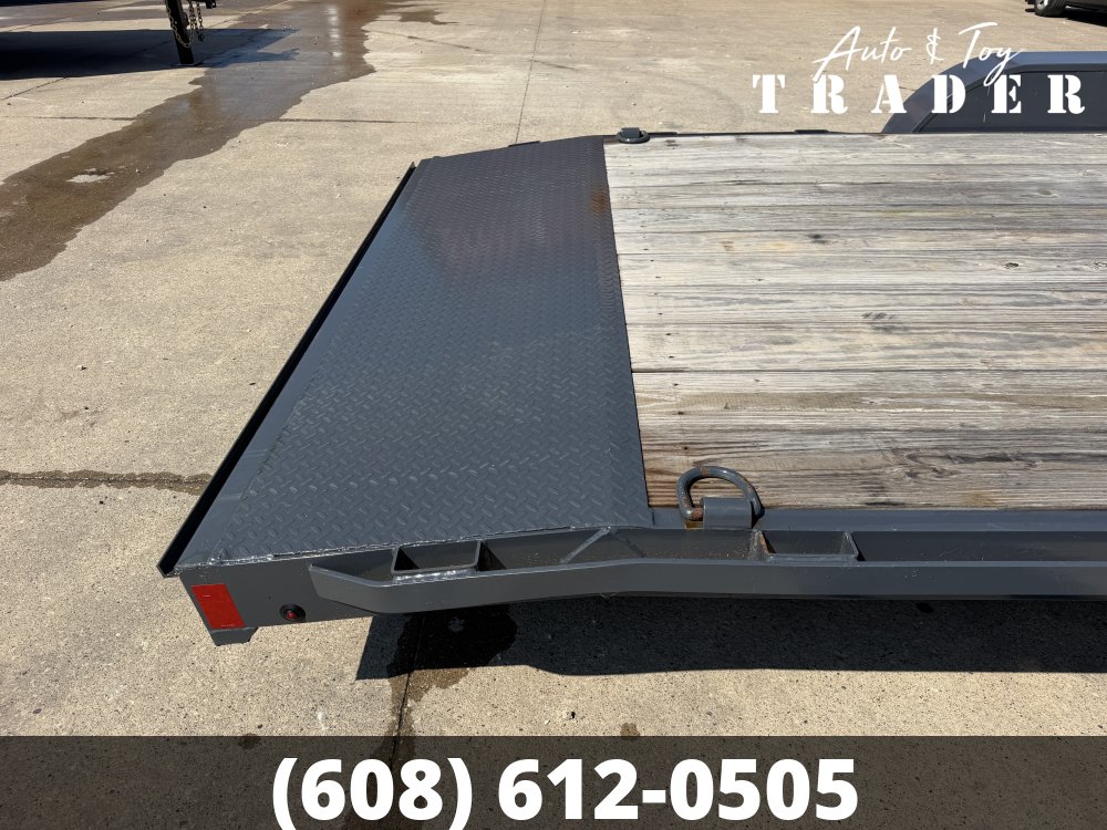 2025 Lamar 83X22 Car Hauler Equipment Trailer