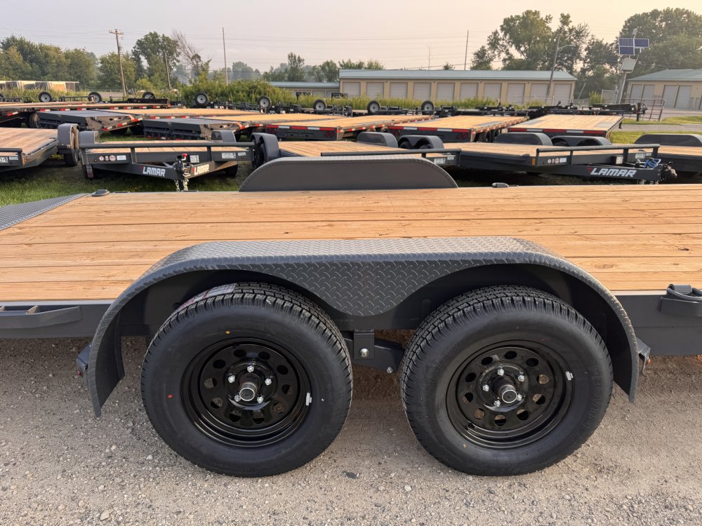 2026 Lamar Trailers 83X22 Car Hauler