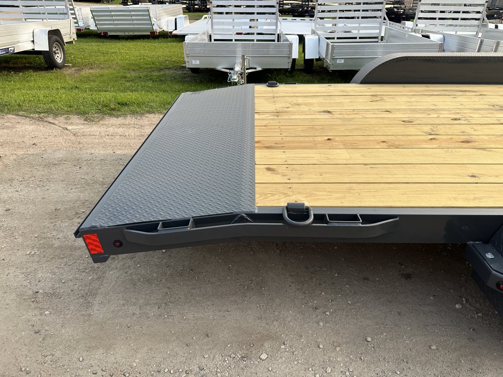 2025 Lamar Trailers 83X20 Car Hauler