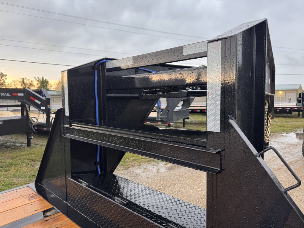 2026 Load Trail 102X32 Gooseneck Deckover Trailer