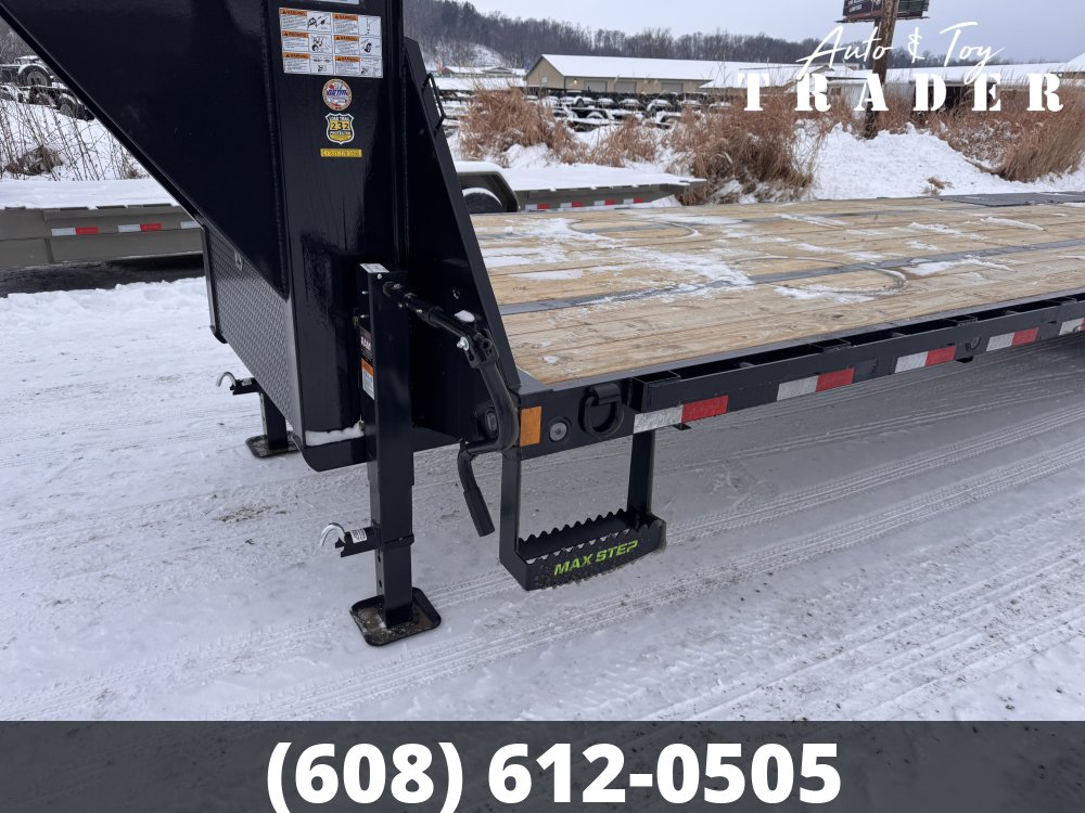 2026 Load Trail 102X30 Gooseneck Deckover Trailer