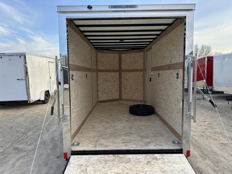 x Cross Trailers Enclosed Cargo