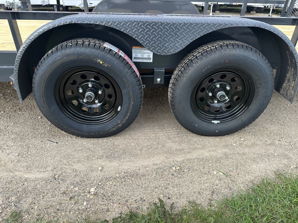 2025 Lamar Trailers 83X18 Utility Trailer