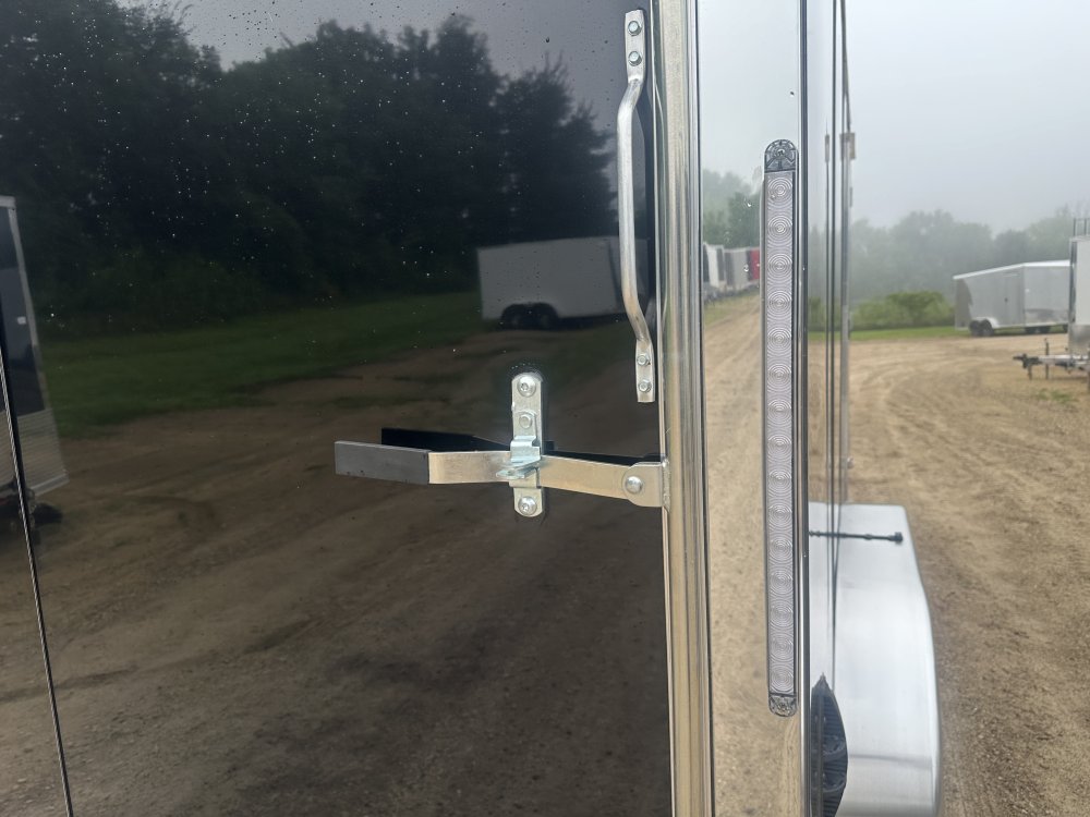 2025 Cross Trailers 7X16 Alpha Cargo / Enclosed Trailer