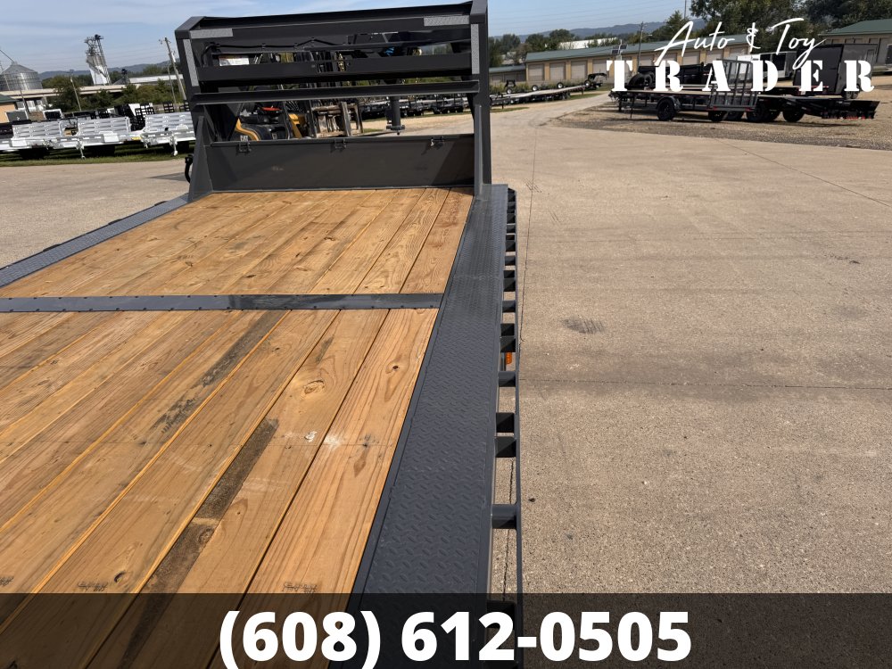 2027 Lamar Trailers 102X32 Gooseneck Car Hauler Trailer