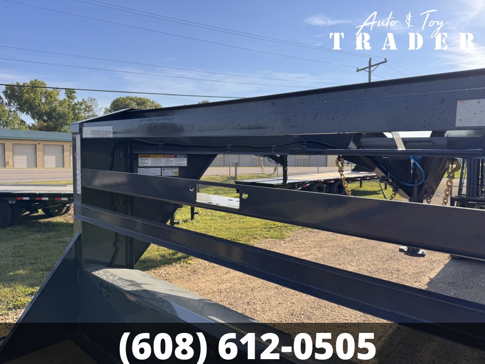 2027 Lamar Trailers 102X36 Gooseneck Car Hauler Trailer