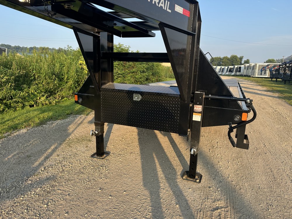 2026 Load Trail 102X25 Gooseneck Deckover Equipment Trailer