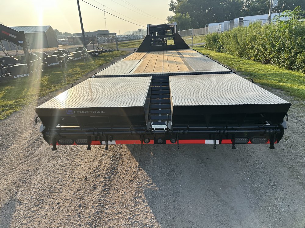 2026 Load Trail 102X25 Gooseneck Deckover Equipment Trailer