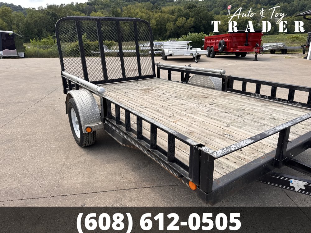 2011 PJ 83X12 Utility Trailer