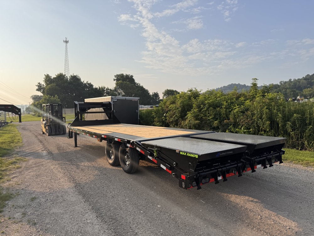 2026 Load Trail 102X25 Gooseneck Deckover Equipment Trailer