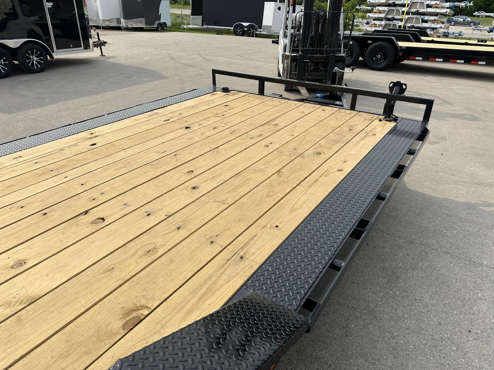 2025 Load Trail 102X20 Car Hauler
