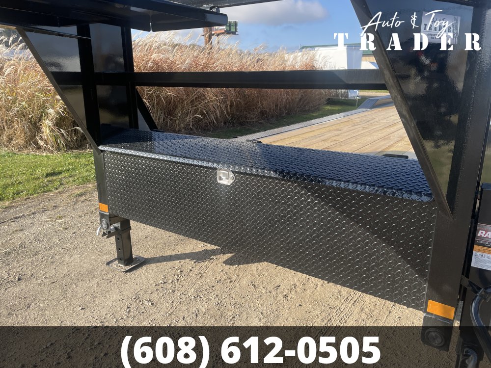 Load Trail 102X36 Gooseneck Car Hauler