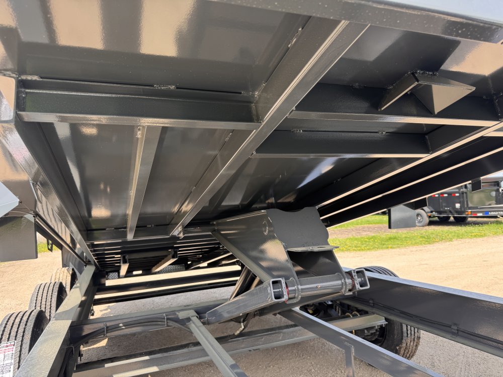 2025 Lamar Trailers 83X16 Dump Trailer