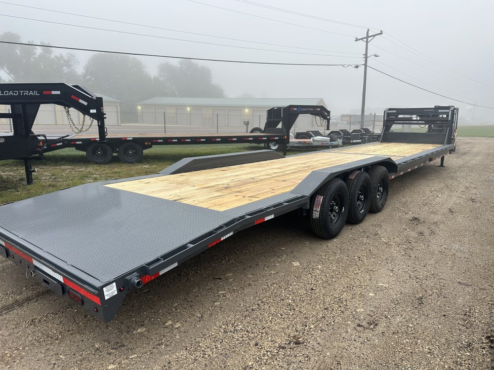 2026 Lamar Trailers 102X40 Gooseneck Car Hauler Trailer