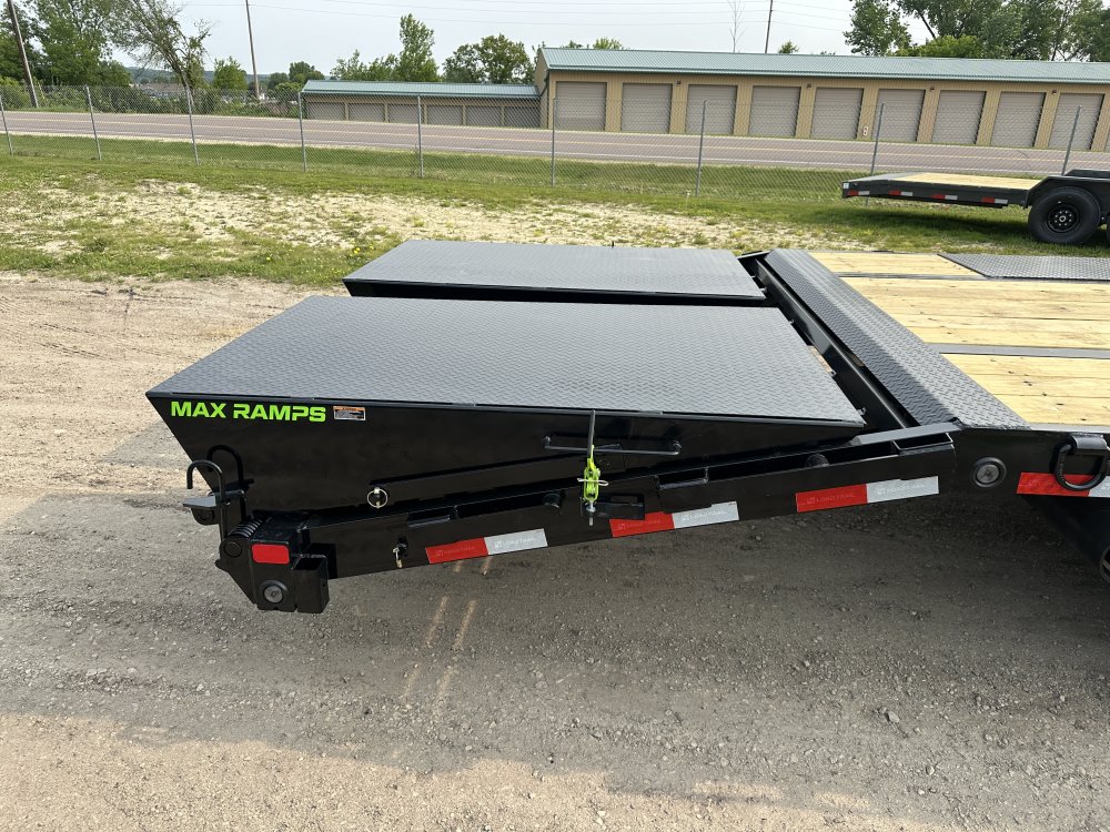 2025 Load Trail 102X34 Gooseneck Deckover Trailer