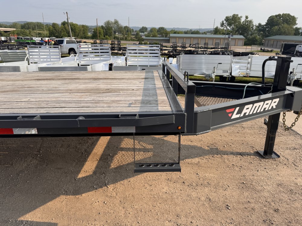 2020 Lamar 102x22 Deckover Trailer