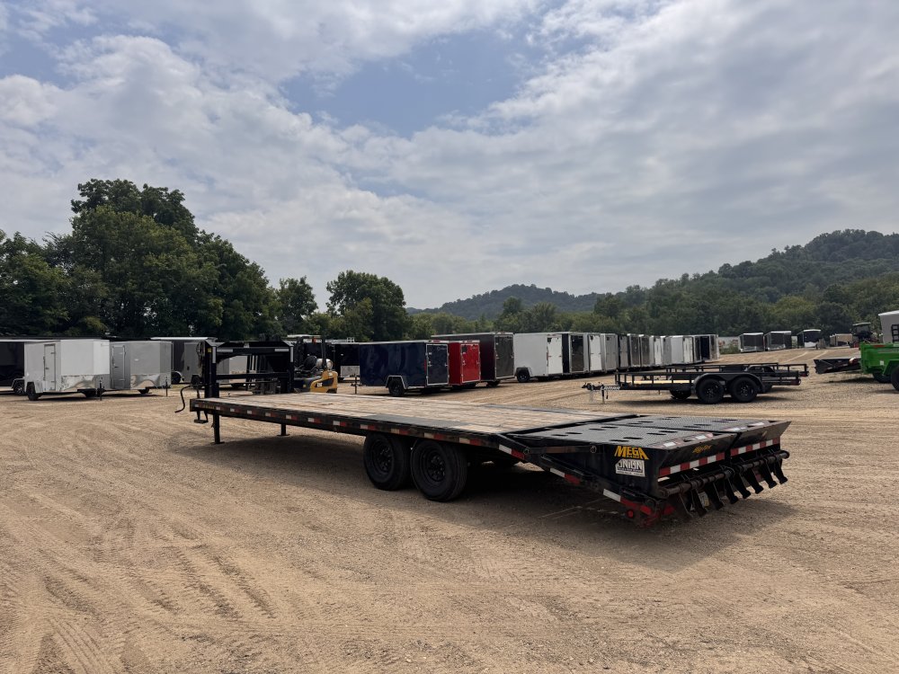 2020 Big Tex 102X30 Gooseneck Deckover Trailer