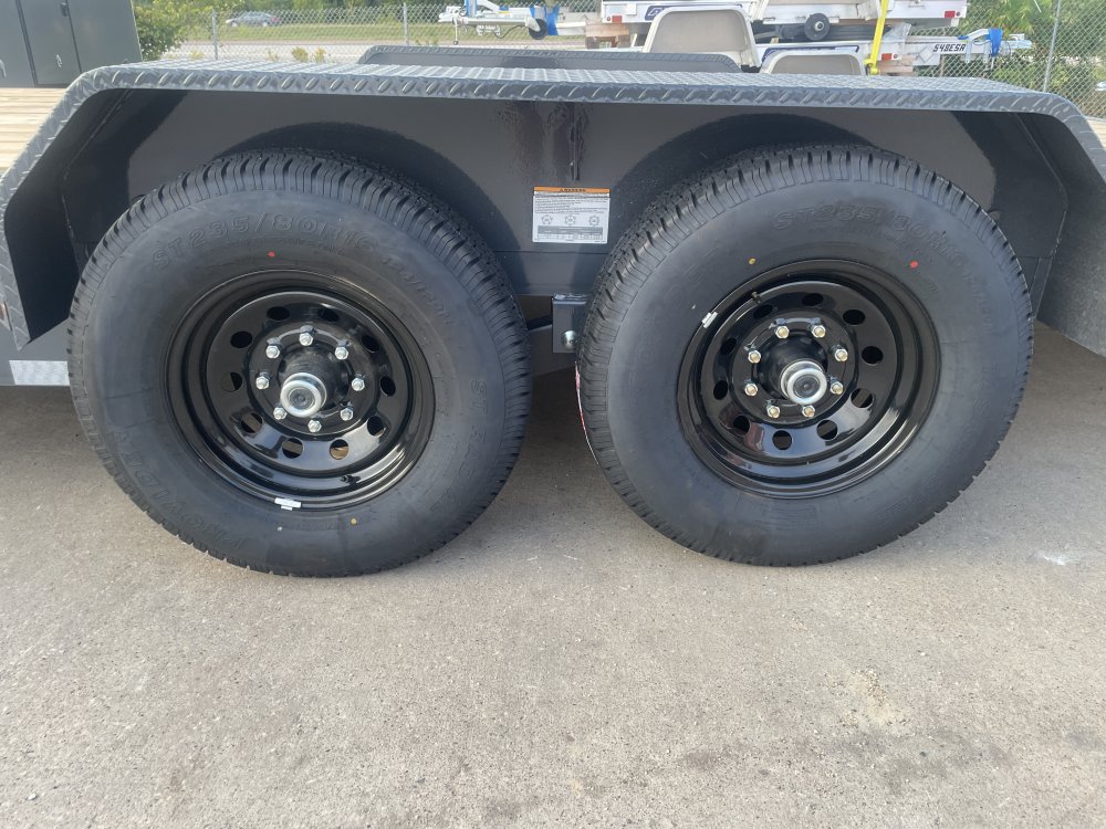 2026 Lamar Trailers 83X24 Car Hauler Trailer