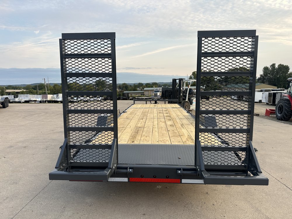 2026 Lamar Trailers 83X24 Car Hauler Trailer