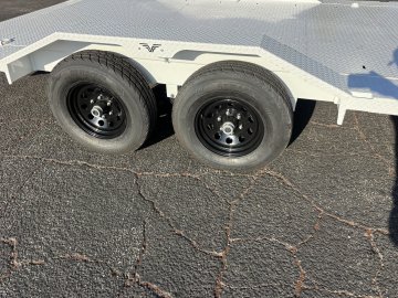102"x18' Veqor Flatbed Car Hauler thumbnail 2