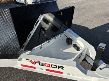 102"x18' Veqor Flatbed Car Hauler thumbnail 4