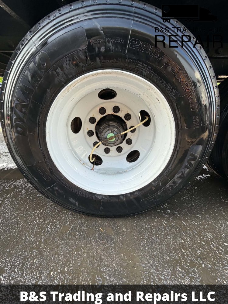 2025 STOUGHTON DRY VAN