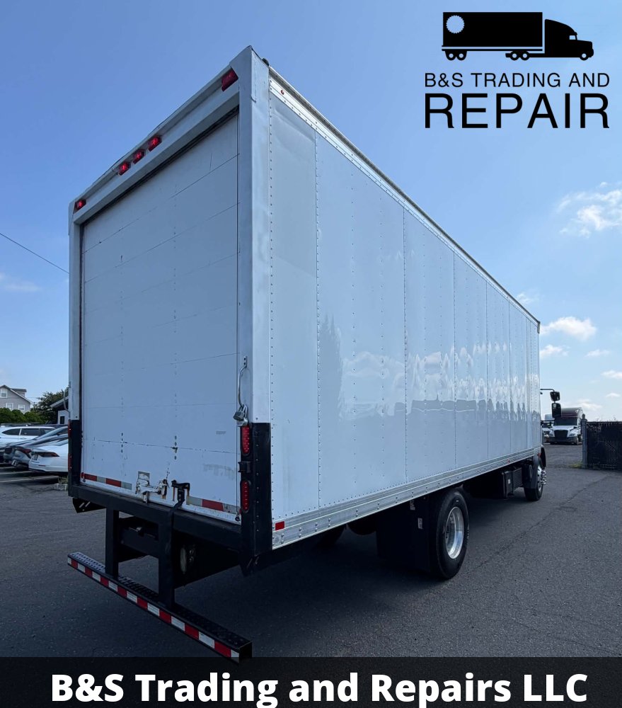 2016 Peterbilt Box Truck Model 220