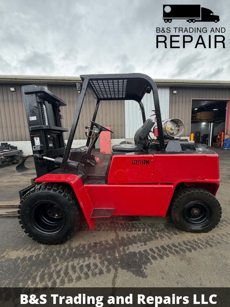 CLARK FORKLIFT CHY80 8,000LBS CAP.