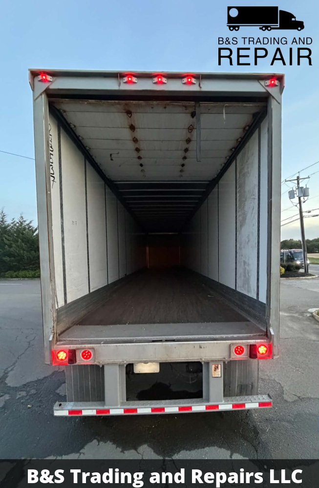 2018 GREAT DANE ROLL DOOR 48'
