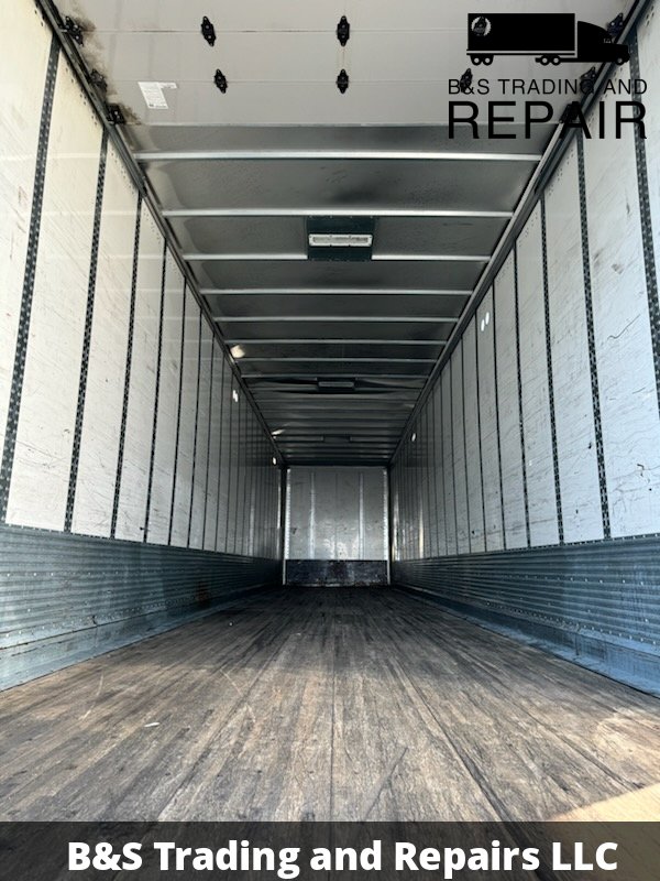 2019 Wabash Roll Up Door