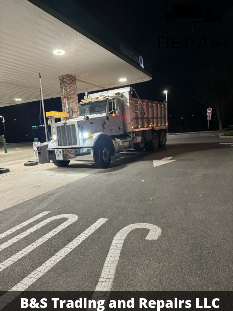 2018 PETERBILT 365