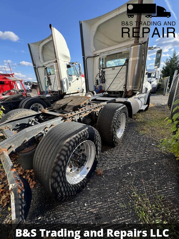 2014 INTERNATIONAL DAY CAB