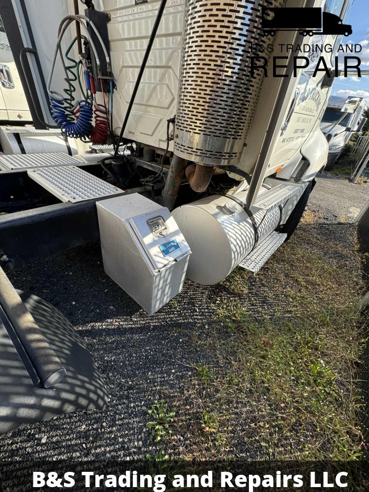 2014 INTERNATIONAL DAY CAB