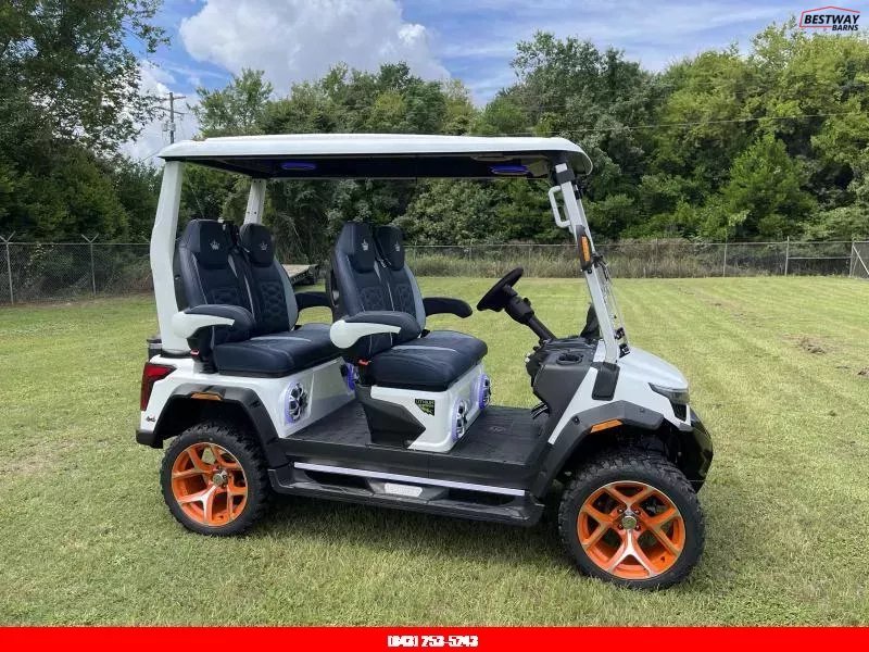 New 2025 Evolution D6 D-MAX XT4 PEARL WHITE Golf Cart