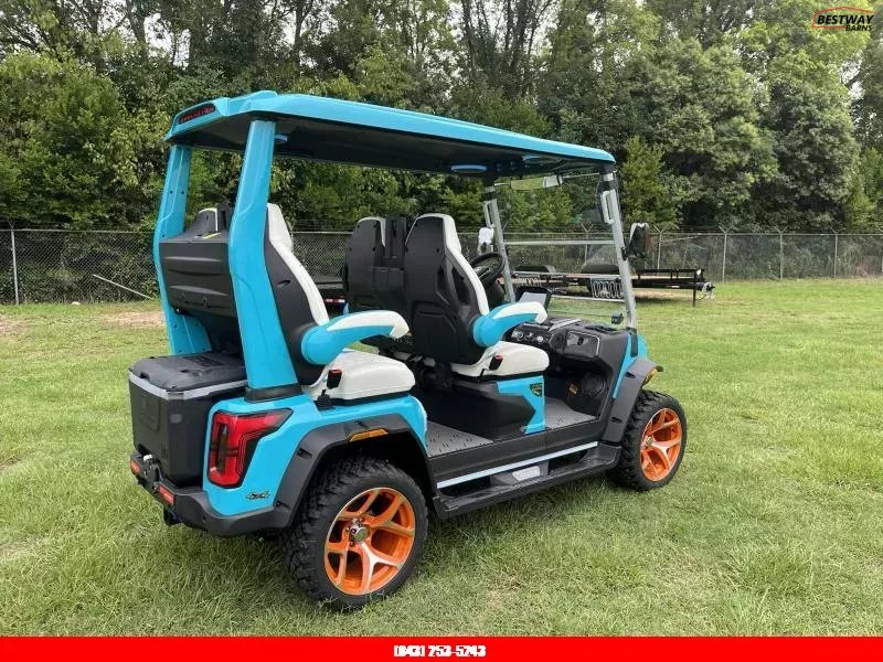 New 2025 Evolution D6 D-MAX XT4 SKY BLUE Golf Cart