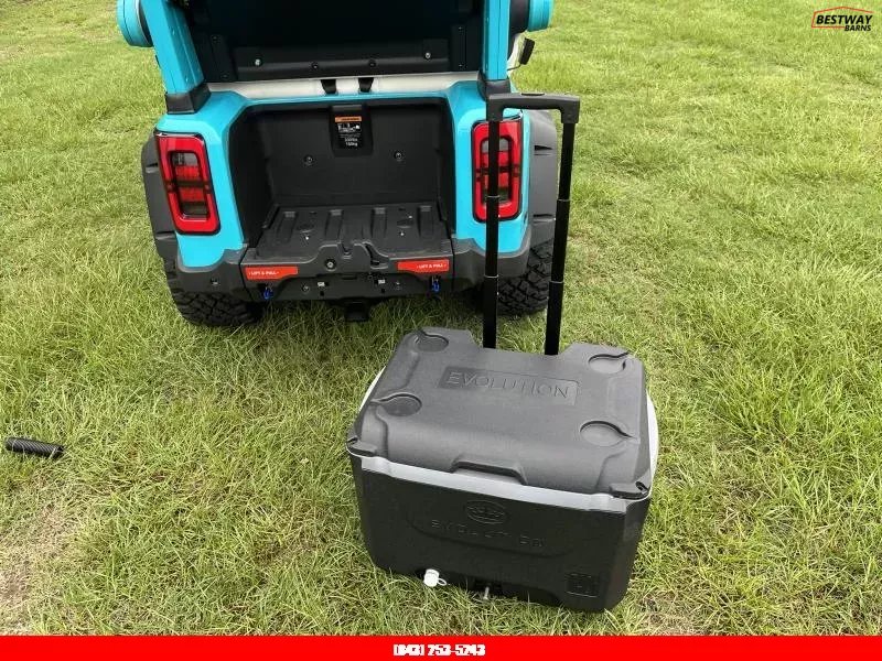 New 2025 Evolution D6 D-MAX XT4 SKY BLUE Golf Cart