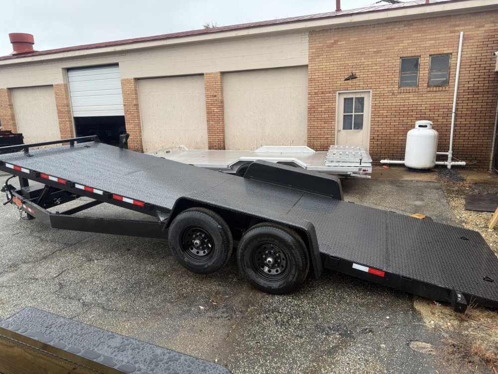 New 2026 Down 2 Earth 82 X 22' STEEL DECK POWER TILT Car Hauler