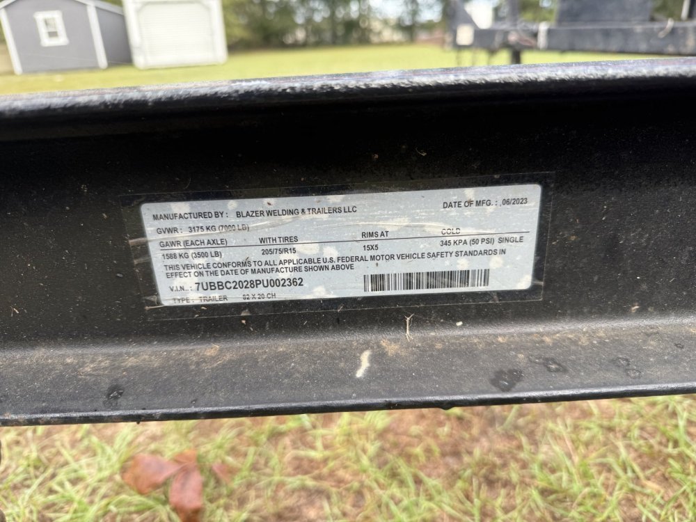 REPO 2023 Blazer 82 X 20 STEEL DECK CAR HAULER Car Hauler