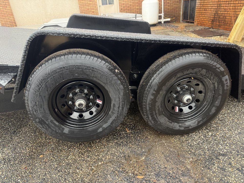 New 2026 Down 2 Earth 82 X 22' STEEL DECK POWER TILT Car Hauler