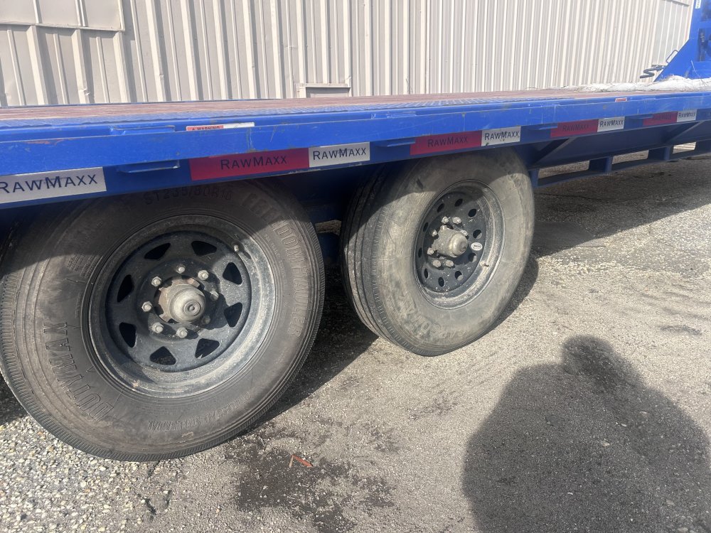 REPO 2024 RawMaxx 102 X 32 GOOSENECK Equipment