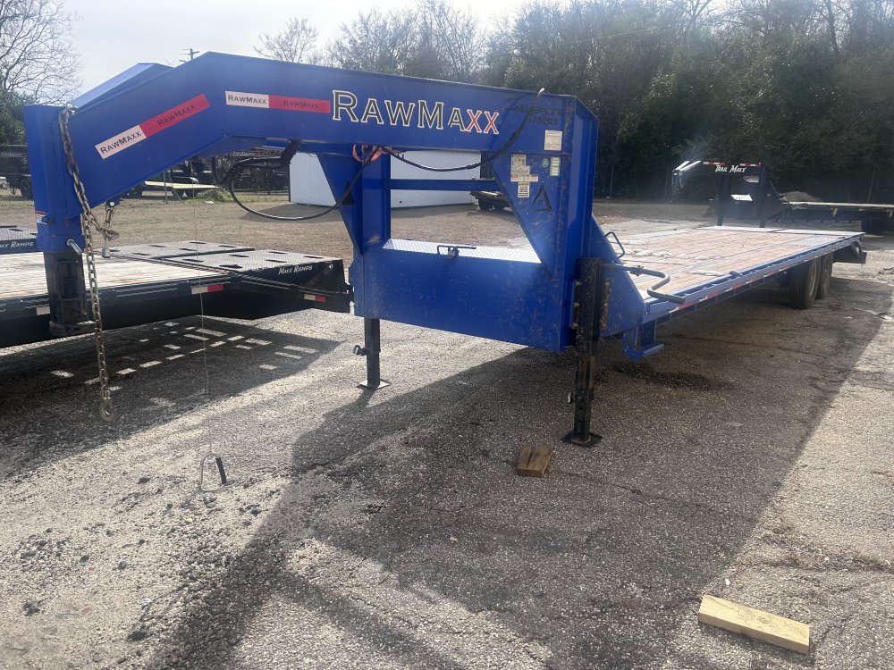 REPO 2024 RawMaxx 102 X 32 GOOSENECK Equipment