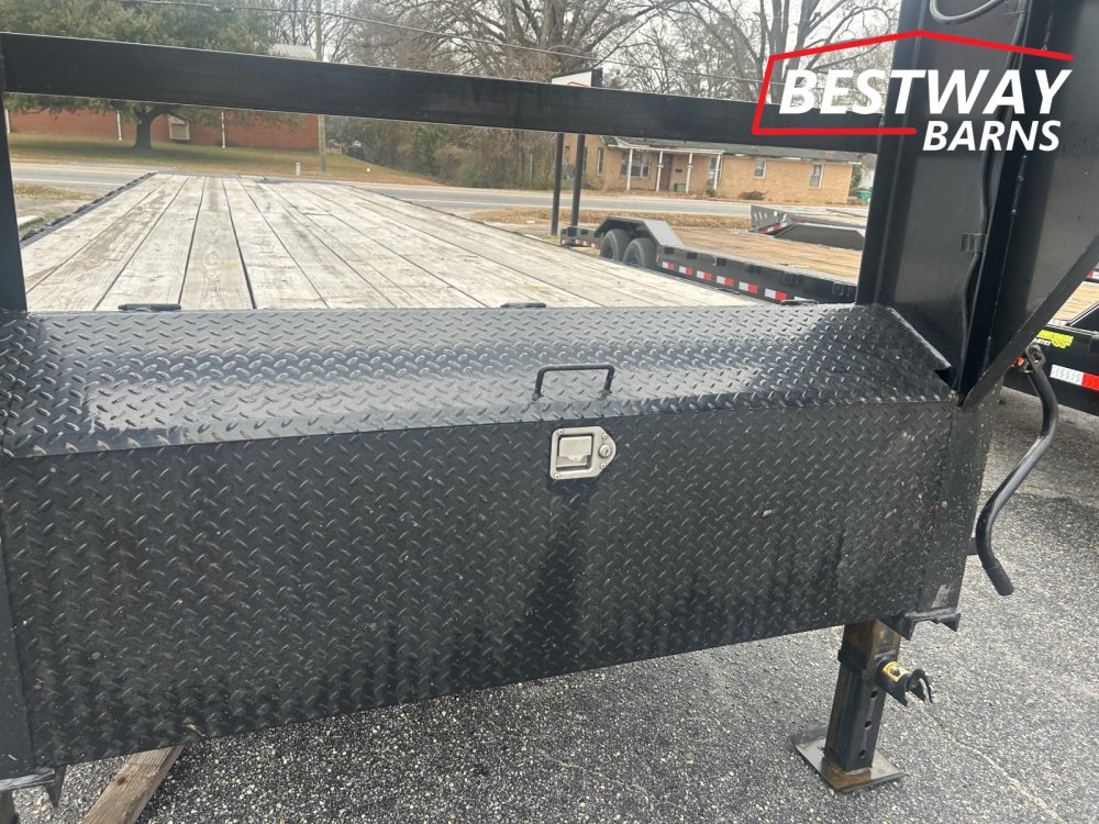 REPO 2024 East Texas 102 X 40 DECKOVER GOOSENECK Equipment