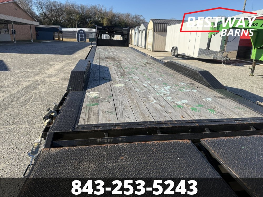 REPO 2025 East Texas 102 X 40 DRIVE OVER FENDER GOOSENECK Car Hauler