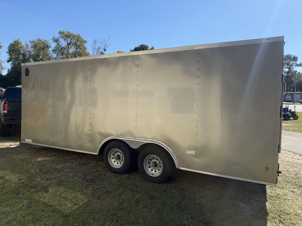 REPO 2022 Diamond Cargo 8.5 X 20 Enclosed Cargo