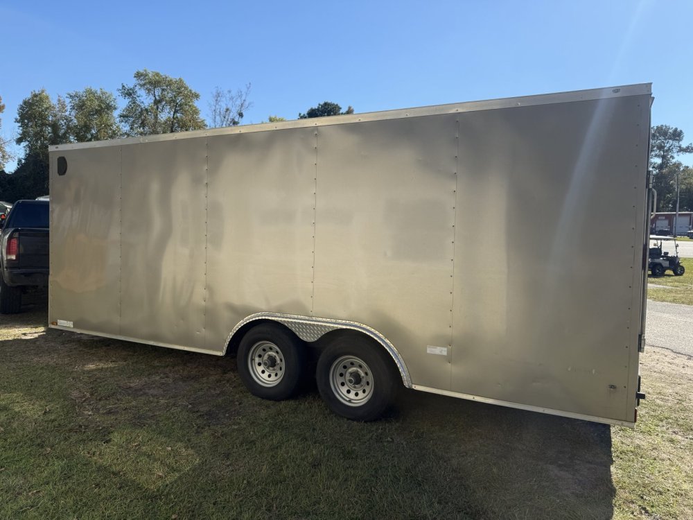 REPO 2022 Diamond Cargo 8.5 X 20 Enclosed Cargo