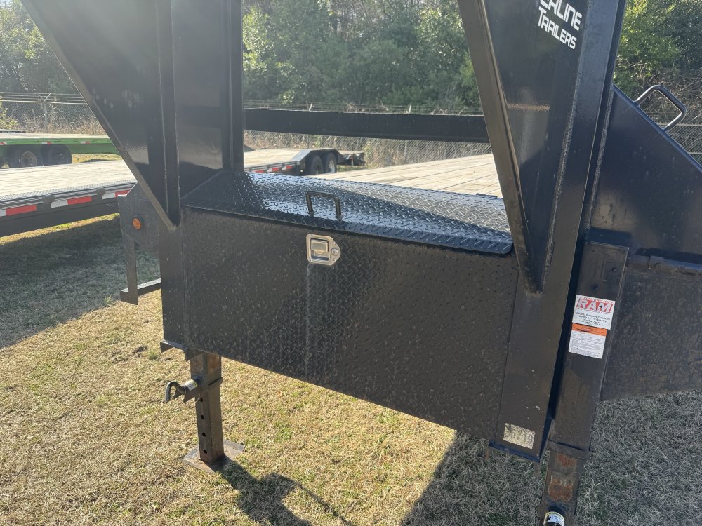 REPO 2023 East Texas Trailers 102 X 40 DECKOVER GOOSENECK Equipment