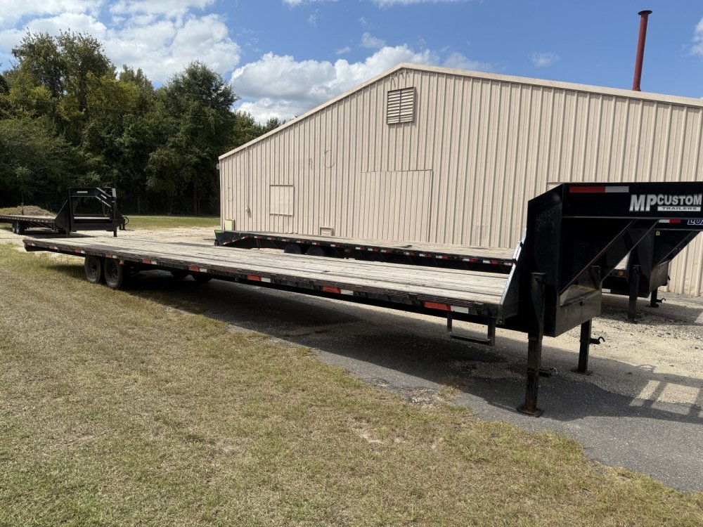 REPO 2022 MP Trailers 102X40 REPO GOOSENECK Equipment